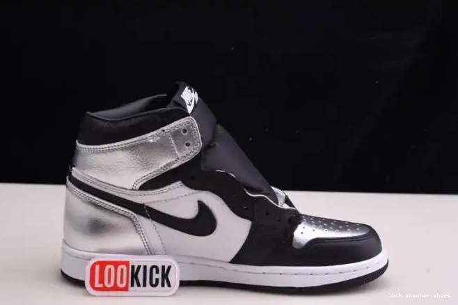 Rep LUCY OG HIGH CD0461-001 SILVER JORDAN WMNS TOE AIR 1 0522